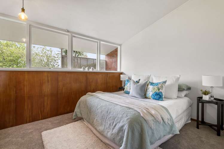 5/6 North Avenue Narrow Neck_10