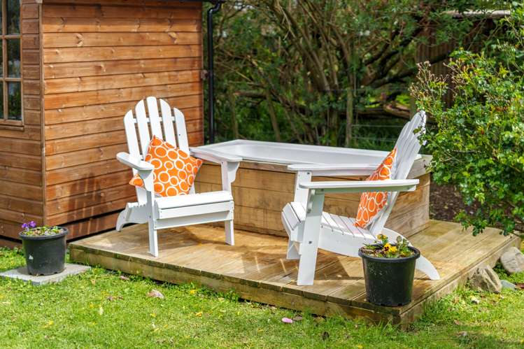 49 Charles Street Carterton_16