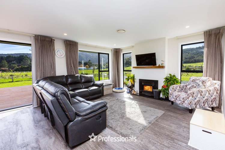 2A Turksma Lane Kaitoke_7