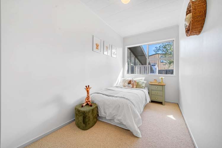 24 Lynette Place Mangere_10