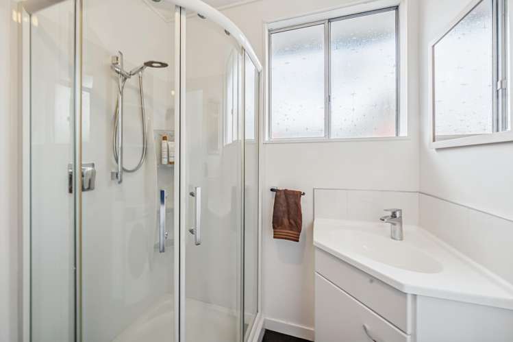 3/45 Royal Street Upper Hutt_4