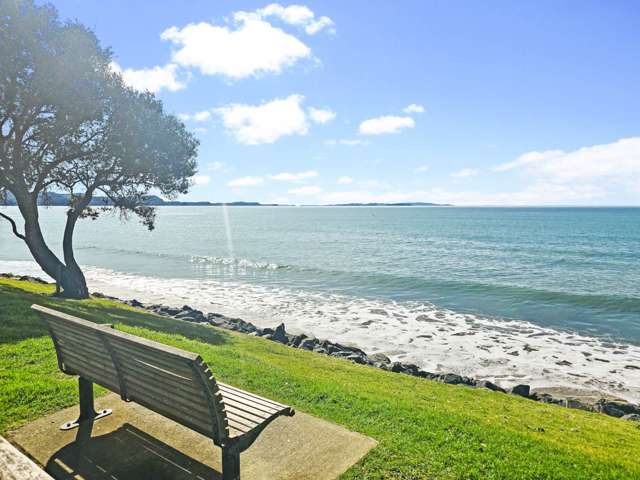 3 Ngapara Street Red Beach_1