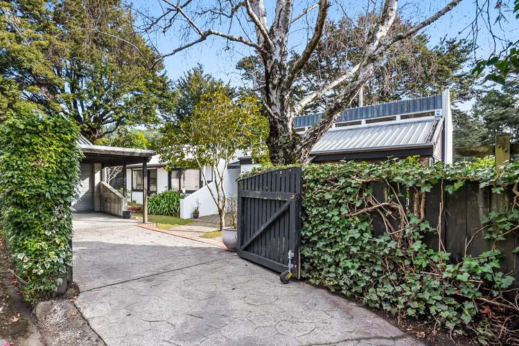 8 Freemans Way Pinehaven_25