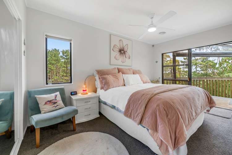 317 & 317A West Road Brookby_20