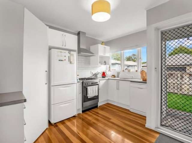 53 Ascot Road 1053_2