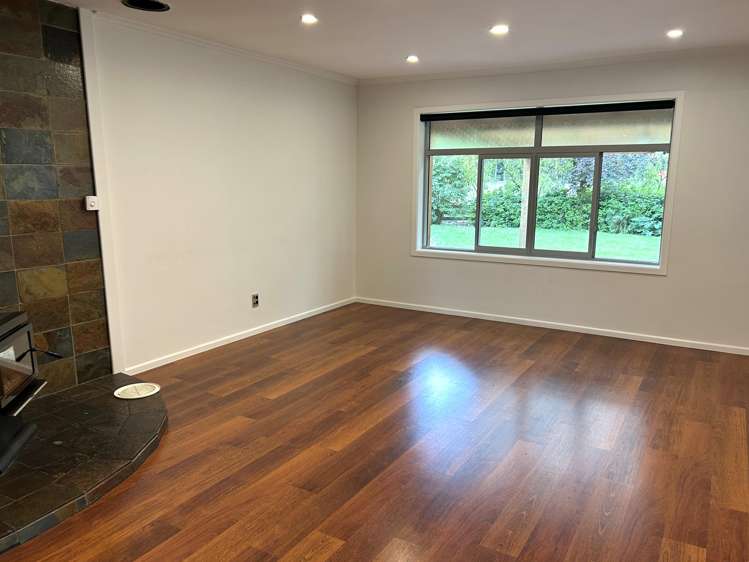 986 Selwyn Road Burnham_9