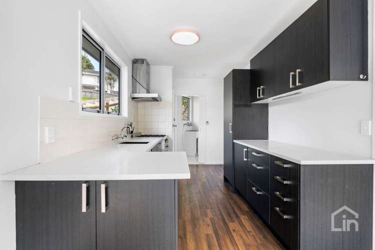 49 Castleton Street Birkdale_8