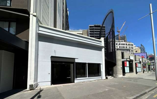 27 Beach Road City Centre_3