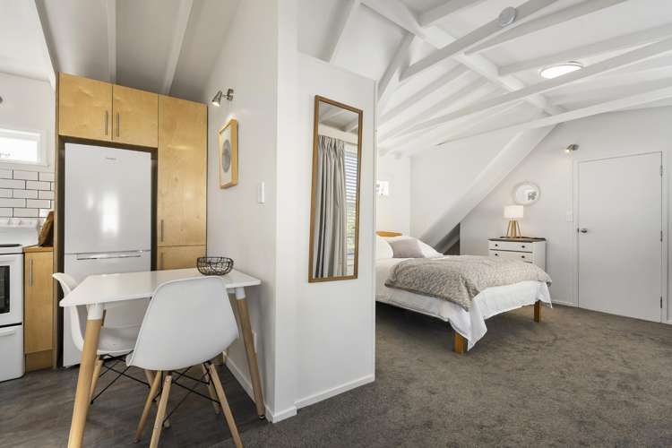 27 Hastings Parade Devonport_21