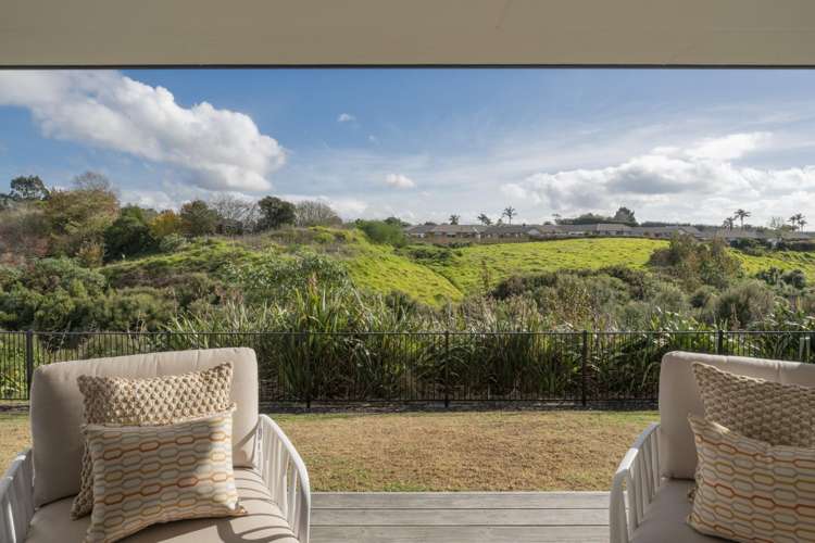 18 Hass Drive Ohauiti_16