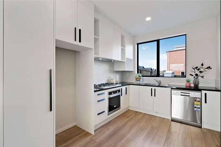 51 Walsh Road Takanini_3