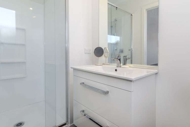 14 Foley Grove Pyes Pa_13