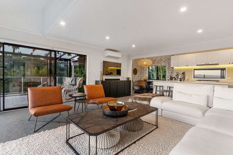 5 Poaka Place Beach Haven_9