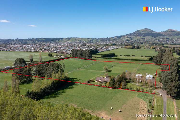 147 Dukes Road South_0