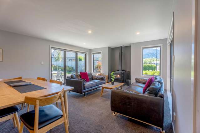 2/7 Keats Place Hanmer Springs_2