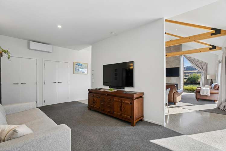 60 Cunninghams Drive Jack's Point_11