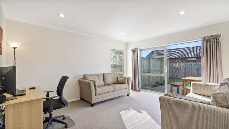 8 Raupo Place Rototuna North_2