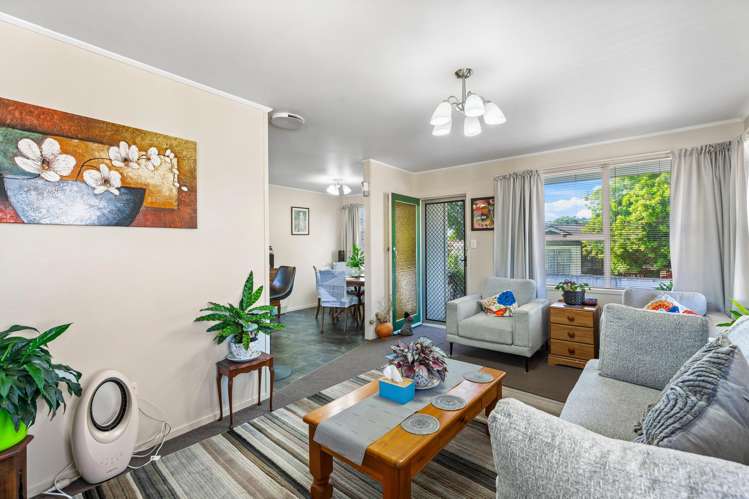 27 Clyma Place Massey_16