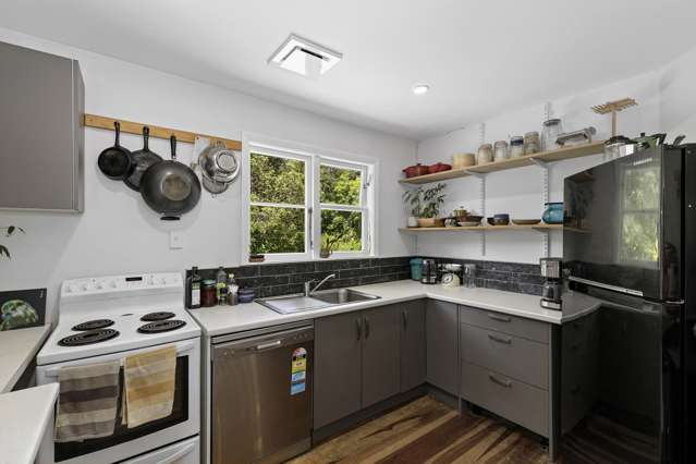 31 Stanley Street Wainuiomata_4