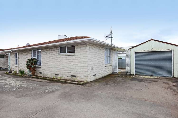 2/308 Market Street South Hastings_13