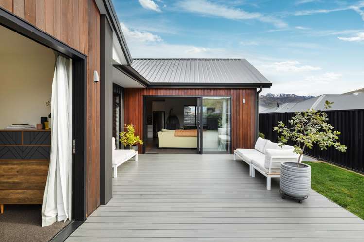 12 Regent Street Lower Shotover_12