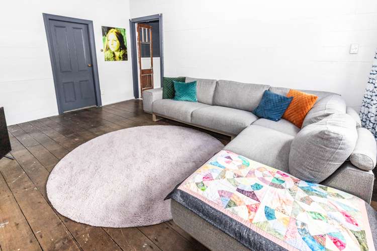 702 State Highway 6 Runanga_5