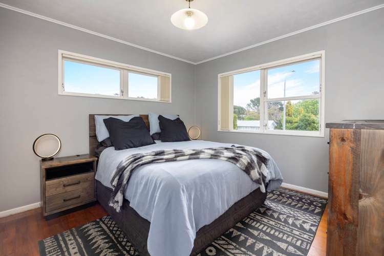 70 Barrys Road Glendene_6