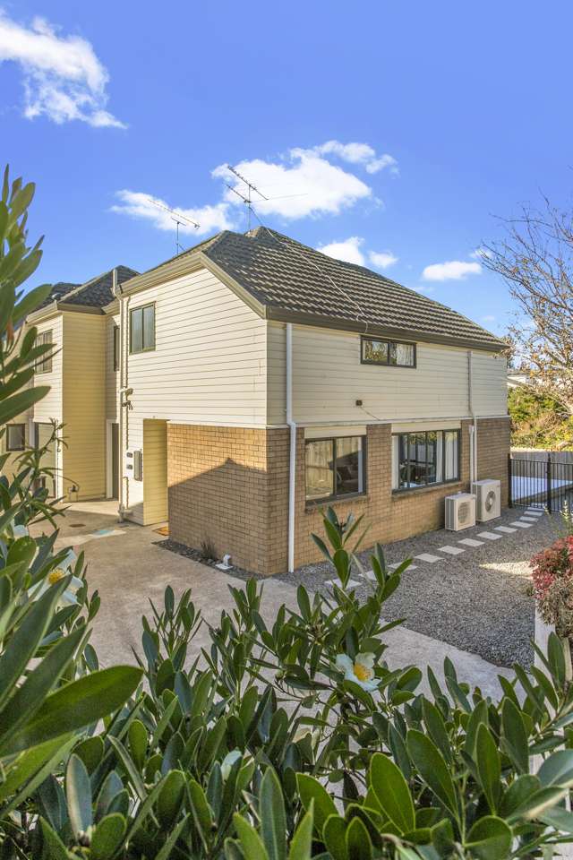 3/20 Gossamer Drive Pakuranga Heights_2