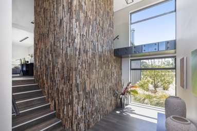 118 Robinsons Road_3