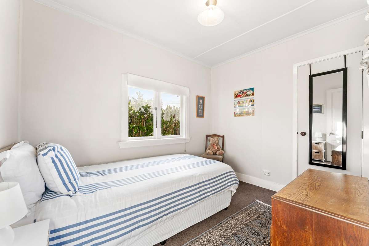 5 Riverside Drive_4