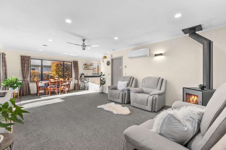 27 Kingston Street Albert Town_10