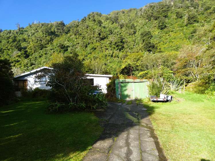 8 Torea Street_1