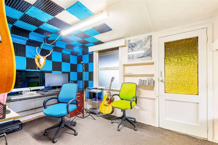 11 Selwyn Avenue Glen Eden_21