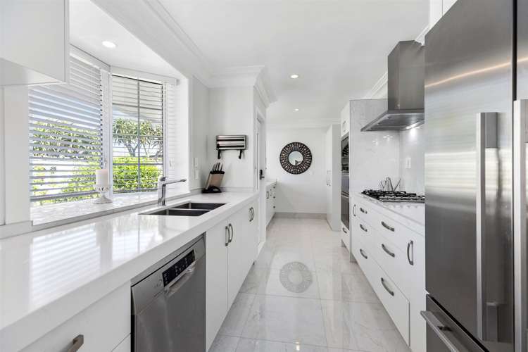 207 Levers Road Matua_13