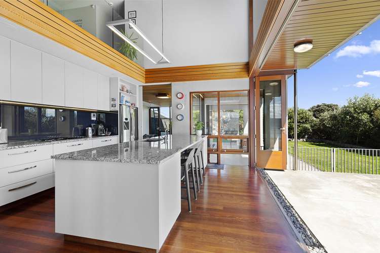 93 Seatoun Heights Road Seatoun_10