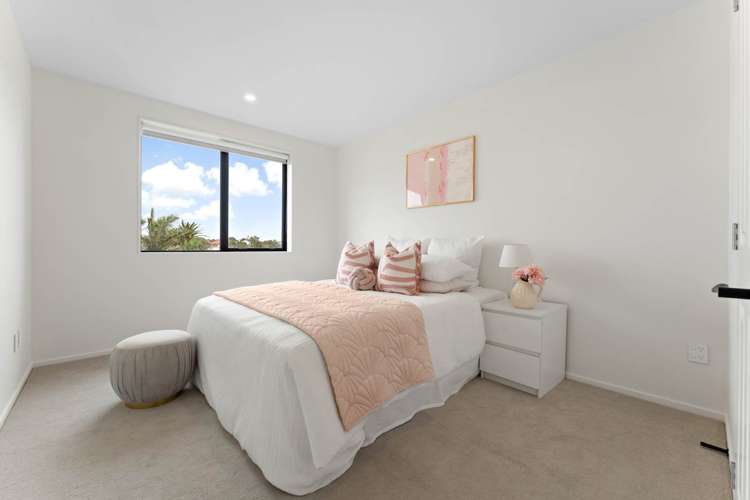 14 Matau Rise Te Atatu Peninsula_22