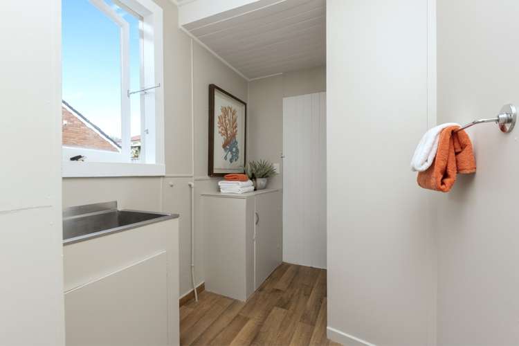 37 Woodward Road Mount Albert_13