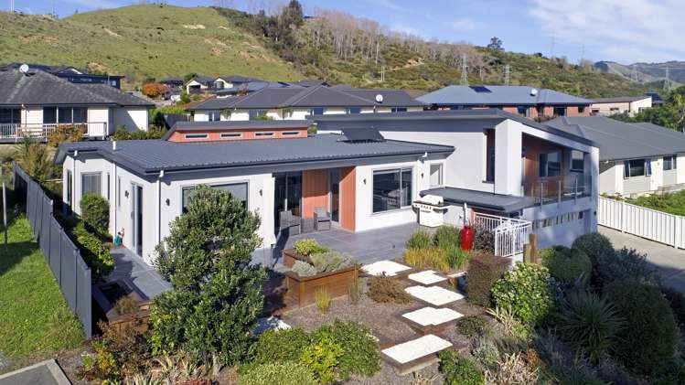 241 The Ridgeway Stoke_23