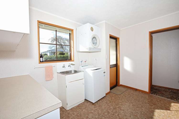 1 Milton Street Riverton_15