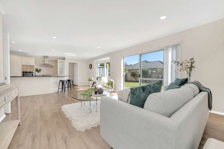 56 Claremont Way East Tamaki Heights_13