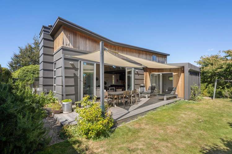 8 Pebble Lane Wanaka_0