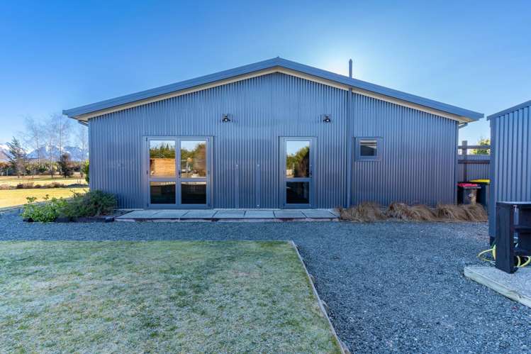 16 Matukituki Crescent Twizel_24