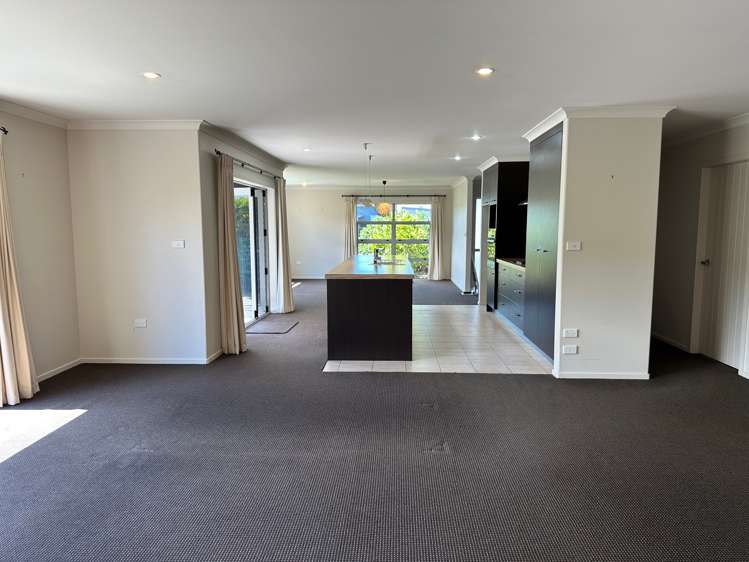 15 Pompano Key Papamoa_12