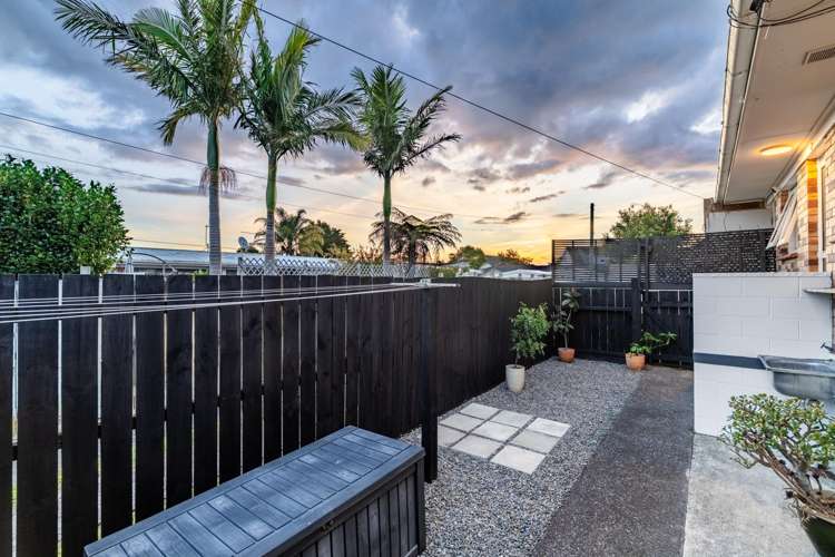 2/102 Victoria Street Onehunga_12