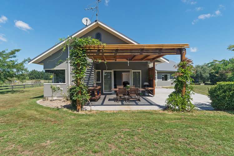 17 Southey Road Opaki_2