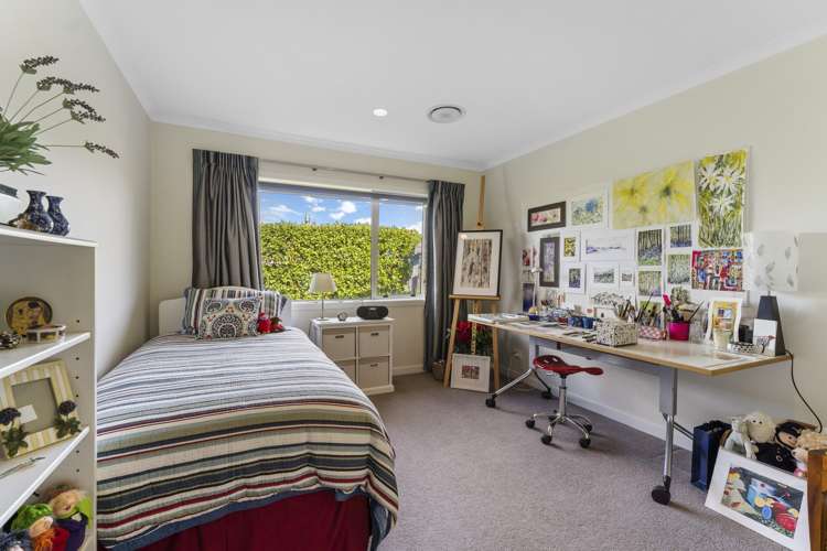 11 Byron Brown Place Otaki Beach_10