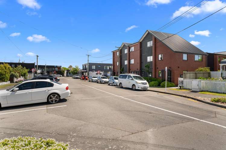 10/7 Spencer Street_5