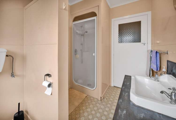 33 Whitcombe Road Opunake_22