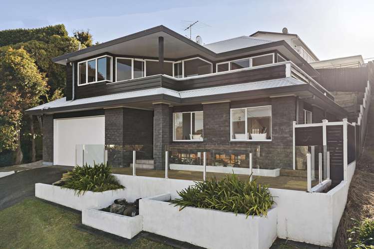 2/9 Colmar Road Mellons Bay_31