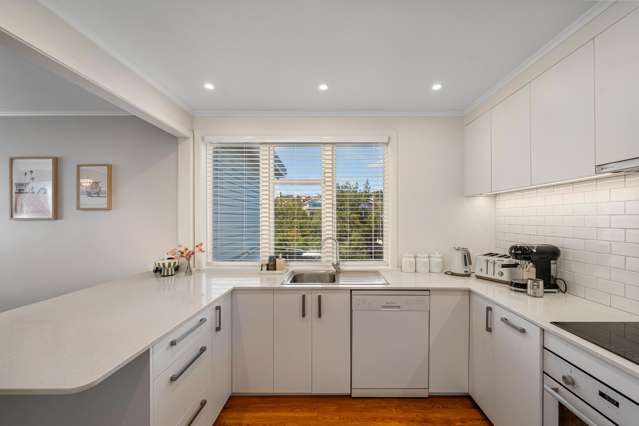 35 Kapiti Crescent Titahi Bay_4